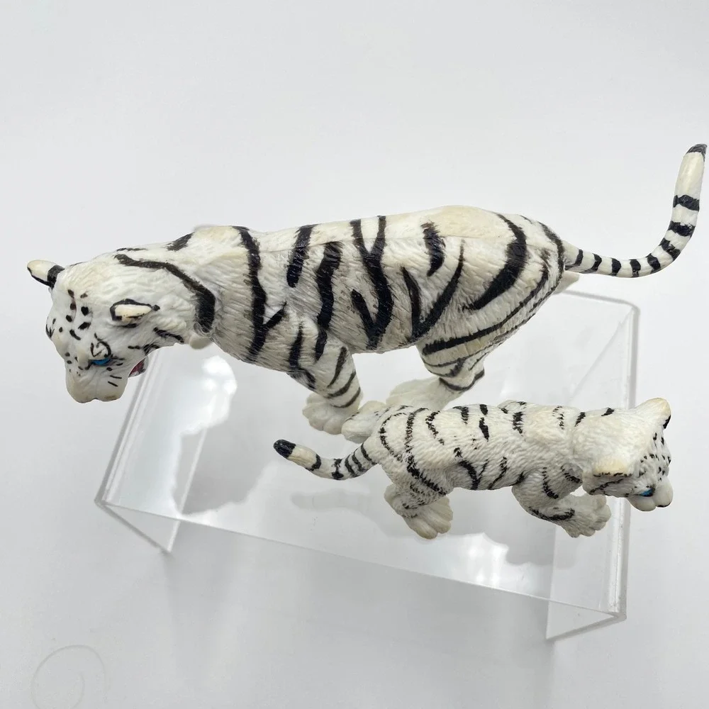 Safari Ltd‎ White Tiger Family Mother Cub Figurines Realistic Blue Eyes 1996 VTG